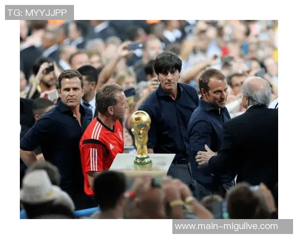 帕利尼亚坚定信心期待11月份锁定世界杯资格只差一步之遥 帕利尼亚坚定信心期待11月份锁定世界杯资格只差一步之遥