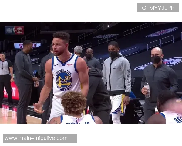 埃泽利谈库里领导力吸引新星加盟KD和维金斯带着荣誉离开勇士 埃泽利谈库里领导力吸引新星加盟KD和维金斯带着荣誉离开勇士