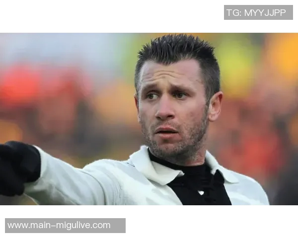 卡萨诺直言莱奥自视过高年薪200万不配称天才 卡萨诺直言莱奥自视过高年薪200万不配称天才