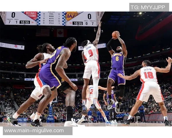 扎威替补表现出色28分钟内14投8中三分命中率高达50砍下20分助力球队进攻稳定